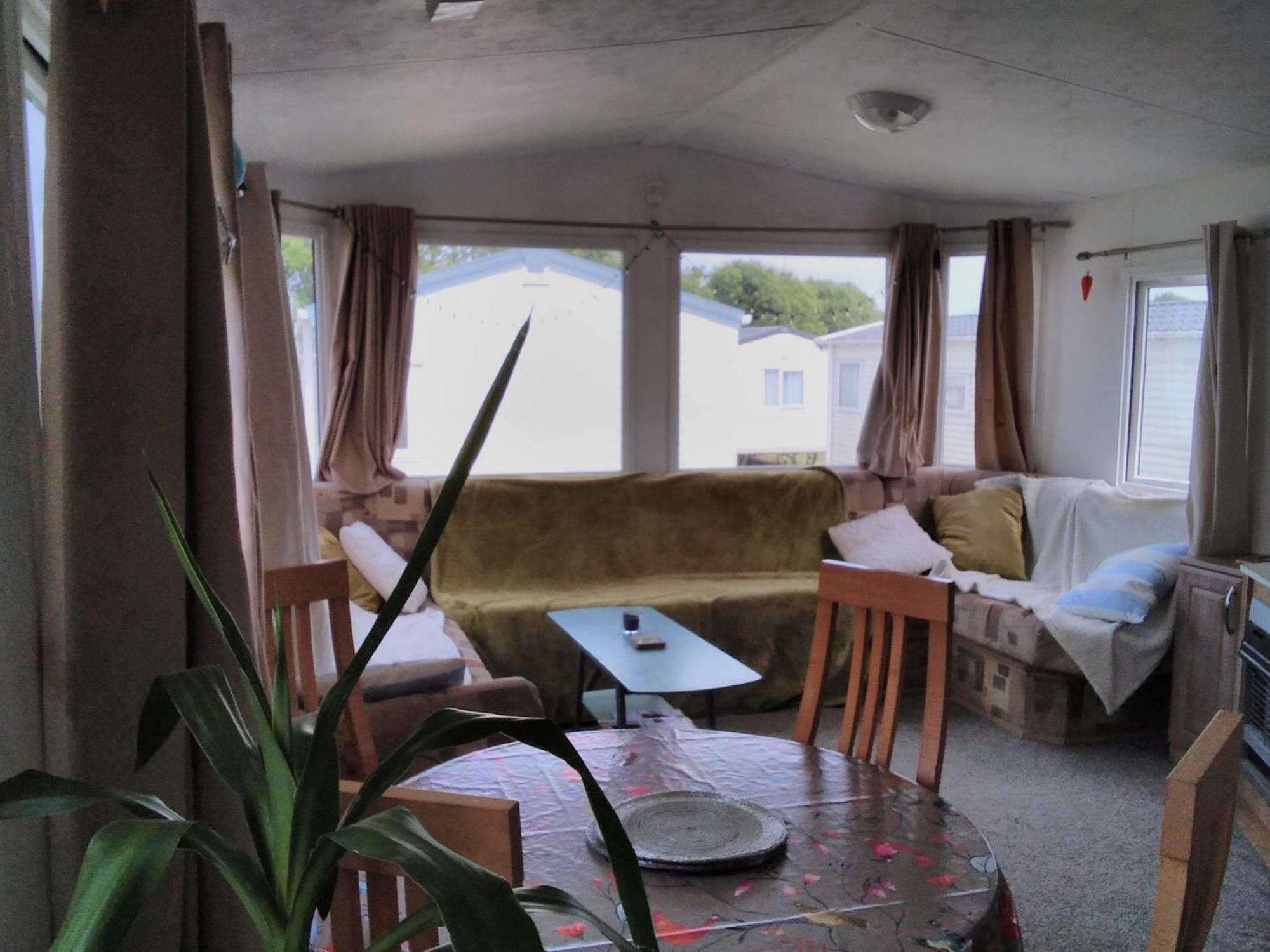 Private Caravan Situated At Parkdean Holiday Resort St Margaret'S At Cliffe Number 18 Buitenkant foto