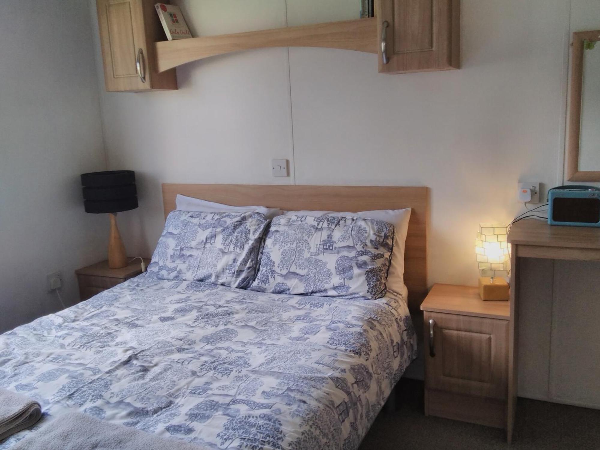 Private Caravan Situated At Parkdean Holiday Resort St Margaret'S At Cliffe Number 18 Buitenkant foto