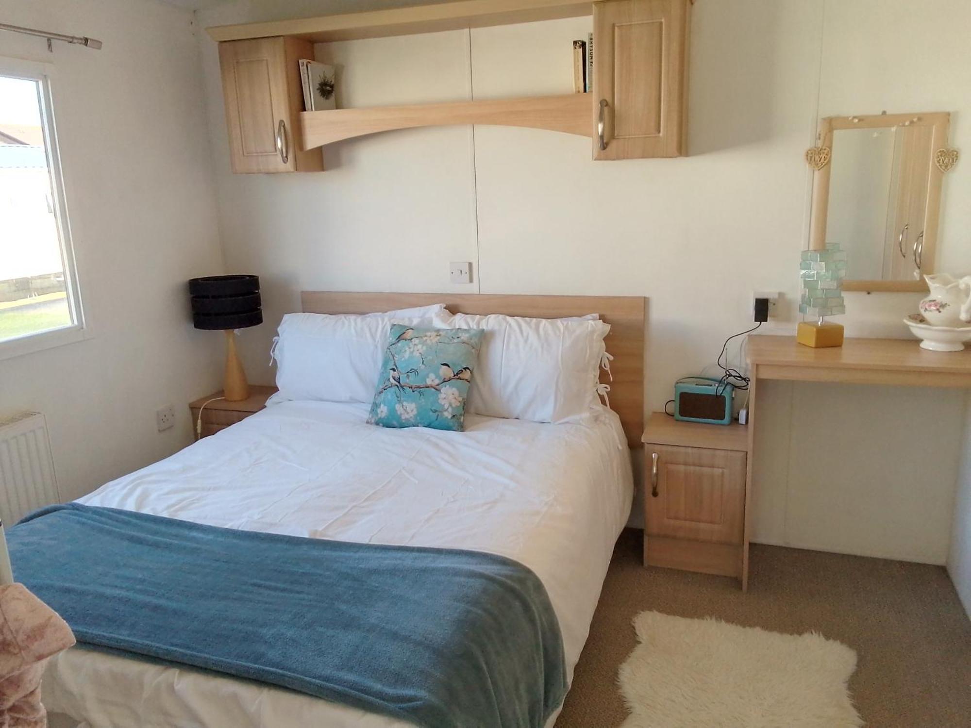 Private Caravan Situated At Parkdean Holiday Resort St Margaret'S At Cliffe Number 18 Buitenkant foto