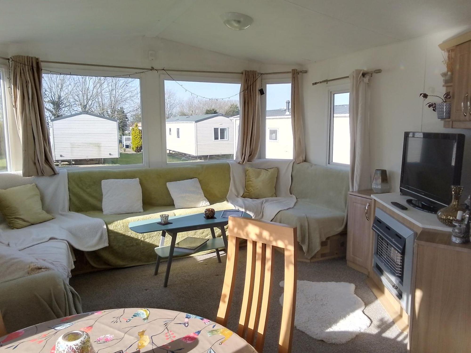 Private Caravan Situated At Parkdean Holiday Resort St Margaret'S At Cliffe Number 18 Buitenkant foto